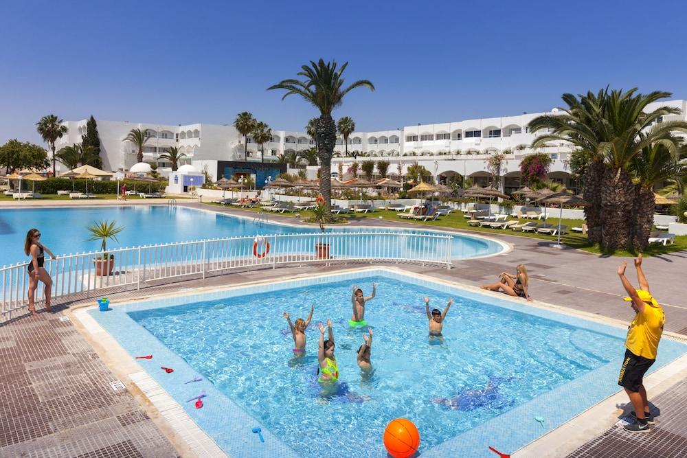 Splashworld Venus Hotel 4*